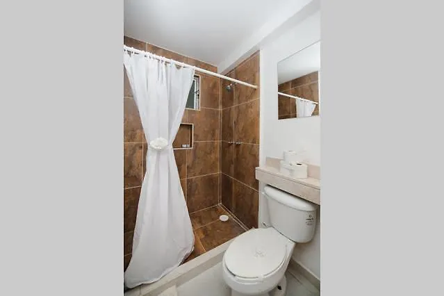 公寓 Aqua Terra - Quiet Condo For 4 普拉亚卡门